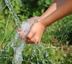 Resultado de imagen de imagenes cavando para tuberias de agua potable