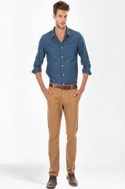 Résultat de recherche d'images pour "light beige chinos"