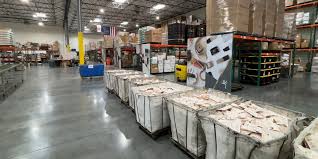 Trump to visit Las Vegas as businesses, workers weigh tax cut impacts