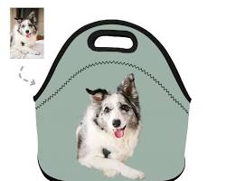 lunch box with a pet's photo on itの画像