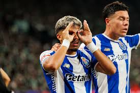 Golaço Decisivo! Ex-São Paulo Brilha e Porto Assume Liderança! - Imagen principal del artículo