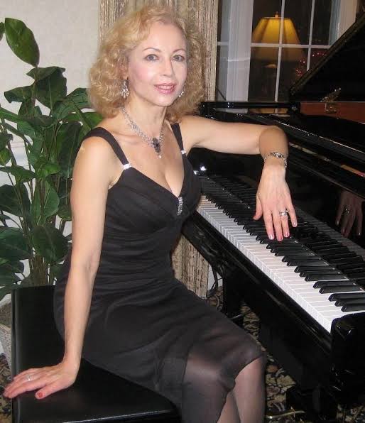 Masterworks Series: Beethoven, Schumann, Chopin, Mendelssohn, Liszt / Sophia Agranovich, at Bargemusic