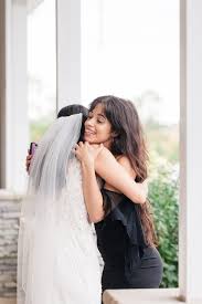 Camila Cabello: From Hotel Bar to Wedding Singer! You Won't Believe It! - Imagen principal del artículo