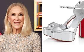 Catherine O’Hara Gets Added Height in Hidden Platform Christian Louboutin 
Shoes at 2024 Emmys