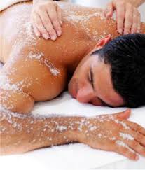 Resultado de imagem para HIDRATAÇAO CORPORAL MASCULINA