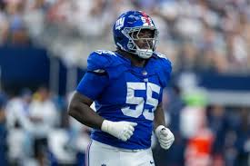 Patriots Sign Offensive Tackle James Hudson III