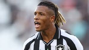 Zenit tem interesse na contratação de Danilo, do Botafogo, na próxima janela