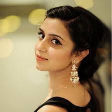 Résultat de recherche d'images pour "AMINA KARAM"