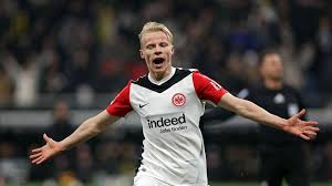 ¡Bombazo en la Bundesliga! Cambios Clave en el Frankfurt vs. Leverkusen - Imagen principal del artículo