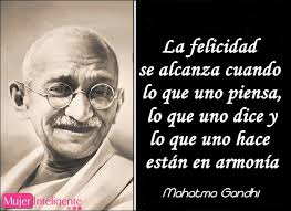 Resultado de imagen de frases para reflexionar sobre la felicidad con imagenes bonitas