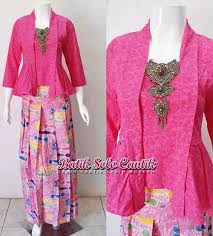 Hasil gambar untuk contoh baju kebaya kombinasi batik