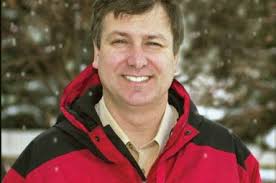 Dr. Robert Berdan has been published in numerous magazines, including Photo Life, Outdoor Nature Photographer and Canadian Geographic. - Robert%2520Berdan