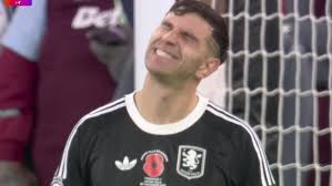 Liverpool revive: Triunfo con sabor argentino y error clave del Dibu