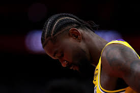 Deandre Ayton ejected for flagrant foul on Alperen Şengün in Game 4 of Lakers-Rockets