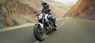 Parcela de R$ 315? Bajaj Dominar 400 surpreende no financiamento