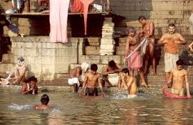 Waschung im Ganges - Bild \u0026amp; Foto von Günter Brauner aus India ...