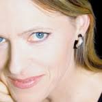 ﻿Antje Wald hat viele Talente: Sie ist Sängerin, Gesangslehrerin, ...