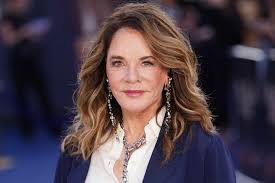 Stockard Channing Walks First Red Carpet in 2 Years After Revealing She’s Been Living as a ‘Recluse’