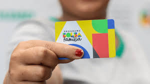 Bolsa Família de abril começa a ser pago hoje; veja datas de depósito