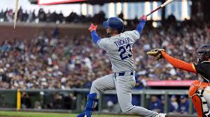 Dodgers’ Dave Roberts committing to Kyle Tucker lineup change