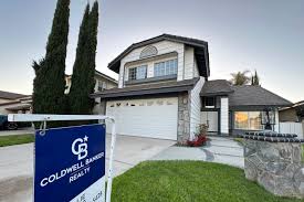 Housing Market Rebound: Low Mortgage Rates Fuel June Sales Surge