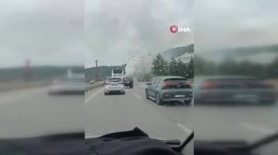 Yalova’da seyir halindeki tır alev topuna döndü - AHaber Video İzle