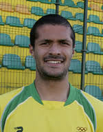 ΥΠΕΓΡΑΨΕ ΚΑΙ Ο GERALDO ALVES. Παίκτης της ΑΕΚ είναι και επίσημα ο Geraldo Washingto Regufe Alves (αδερφός του Bruno που αγωνίστηκε με τα κιτρινόμαυρα την ... - geraldo