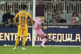 Suarez scores twice, Inter Miami overcomes Messi's absence to beat Tigres 2-1 in Leagues Cup