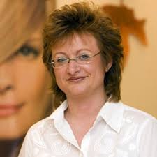 Irene Gross, Inhaberin und Mutter zweier Kinder hat mit ihrem Friseursalon ...