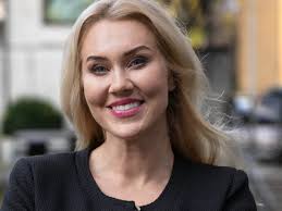 Isabella Löwengrip: ”Jag tjänar så väldigt mycket pengar”