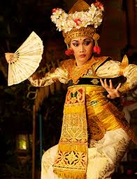 Hasil gambar untuk kesenian indonesia tari bali