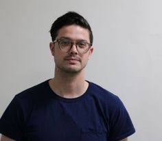 Résultat de recherche d'images pour "random guy"