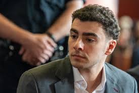 Luigi Mangione expected to plead guilty in federal case over UnitedHealthcare CEO killing; hearing set for Friday