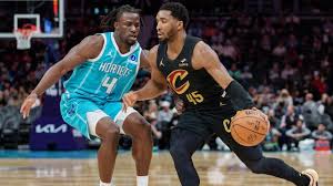 Cavaliers vs. Hornets: Cleveland Lanza un Impulso Defensivo en el Partido Clave