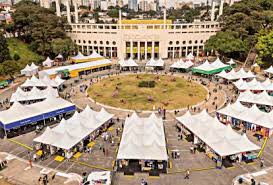 A Feira do Livro: um guia completo do evento literário que começa neste sábado (30)