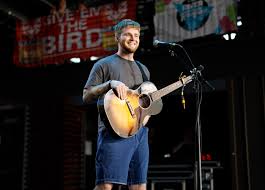 Alex Warren Adds Indianapolis Stop to 'Cheaper Than Therapy' Tour