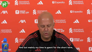 Slot on his future at Liverpool and the clash against Palace