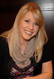 Full House&#39;s Jodie Sweetin Expecting Second Child. May 1, 2010 11:08 AM ET; by Kate Stanhope. Jodie Sweetin. Jodie Sweetin is pregnant with her second child ... - 100501jodie-sweetin1
