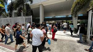 IBGE, Câmara e mais: veja os concursos abertos e previstos para 2026, com salários de até R$ 30 mil