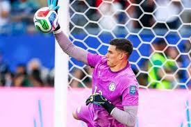 Orlando Gill: The Paraguay goalkeeper standing between France and the quarter-finals