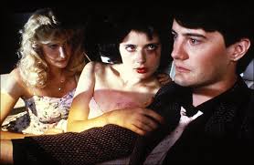 Laura Dern, left, Isabella Rossellini and Kyle MachLachlan in &quot;Blue Velvet.&quot; - raff.1650