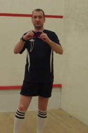 Résultat de recherche d'images pour "socks with shorts men"