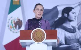 Sheinbaum plantea prohibir doble nacionalidad a gobernadores y al presidente de México