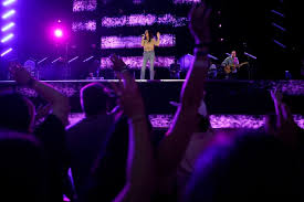 CMA Fest Day 3 photos show Zach Top, Lainey Wilson, Tim McGraw live
