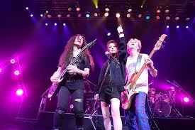 エイベックス・ポータル - News update