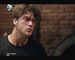 kuzey guney - kuzey-guney Screencap. kuzey guney. Fan of it? 0 Fans. Submitted by suhairaq over a year ago - kuzey-guney-kuzey-guney-25158146-720-576