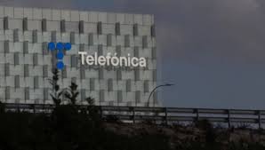 Millicom (Tigo) compra Movistar Uruguay por U$S 440 millones