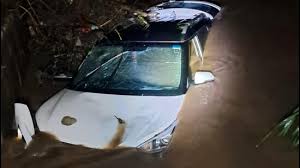 Heavy rain disrupts normal life in Pimpri-Chinchwad