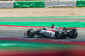 Rafael Câmara encerra os dois dias de testes com a Haas em Portimão