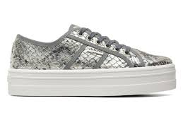 نتيجة بحث الصور عن ‪image de chaussure basket haut pour fille‬‏